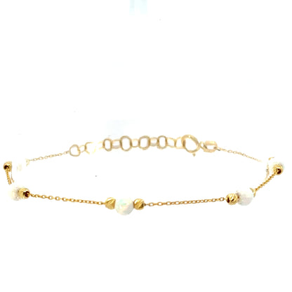Elegant Gold Chain Bracelet